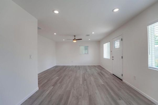 Empty room, Interior, Recessed Lighting, Wood Texture Flooring