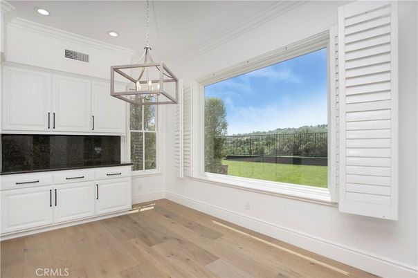 Interior, Pendant Lights, Recessed Lighting, Wood Texture Flooring