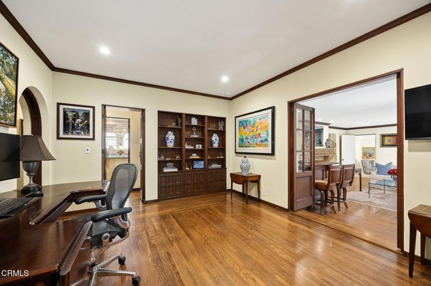 Home Office, Interior, Recessed Lighting, Wood Texture Flooring