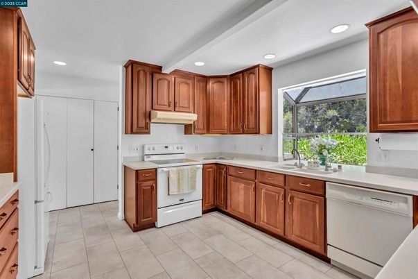 Interior, Kitchen, Recessed Lighting