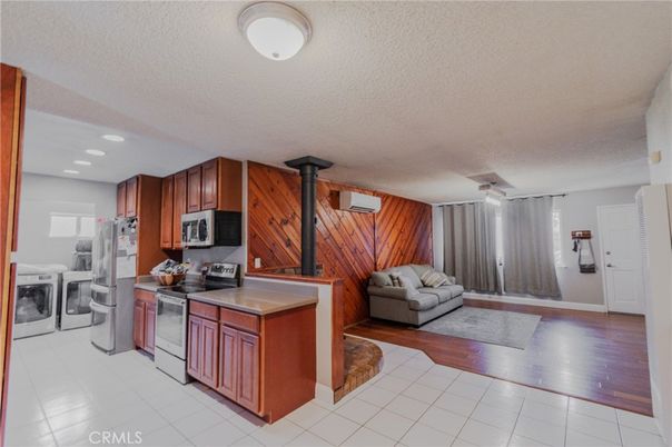 Interior, Kitchen, Living room, Recessed Lighting, Wood Texture Flooring