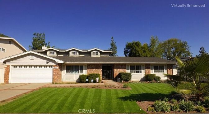 Attached, Exterior, Facade, Brick Facade, Ranch
