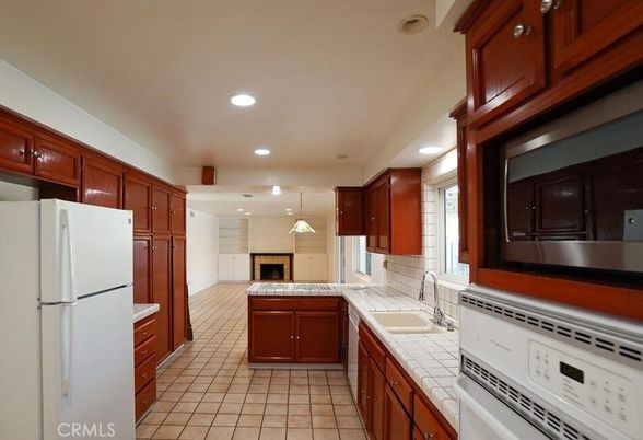 Interior, Kitchen, Pendant Lights, Recessed Lighting, Stainless Steel Appliances, Tile Countertops