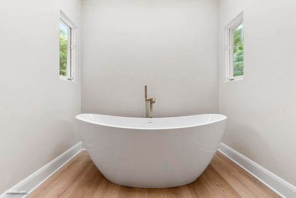 Bathroom, Free Standing Baths, Interior, Wood Texture Flooring