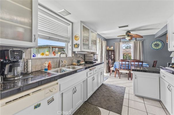 Dining room, Interior, Kitchen, Tile Countertops