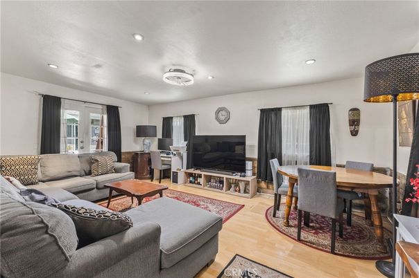 Dining room, Interior, Living room, Recessed Lighting, Wood Texture Flooring