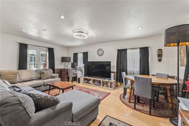 Dining room, Interior, Living room, Recessed Lighting, Wood Texture Flooring