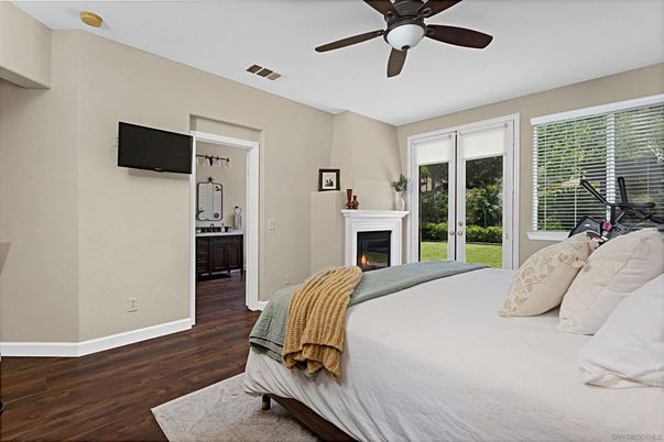 Bedroom, Fireplace, Interior, Wood Texture Flooring