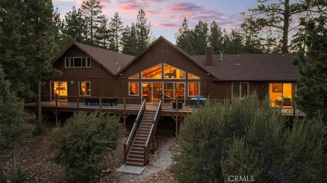 Backyard, Exterior, Facade, Log Home