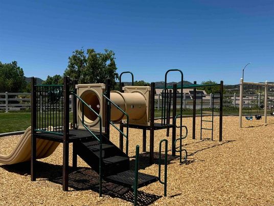 Backyard, Exterior, Playground