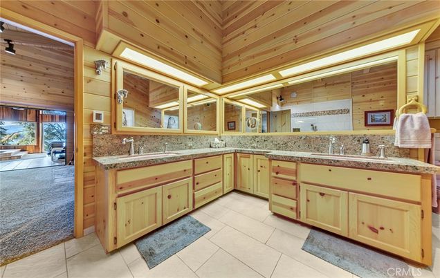 Bathroom, Interior, Wooden Ceilings, Wooden Walls