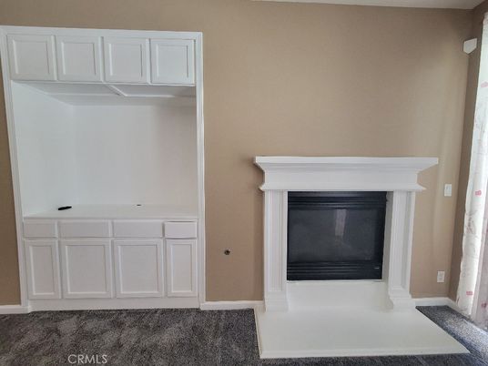 Fireplace, Interior