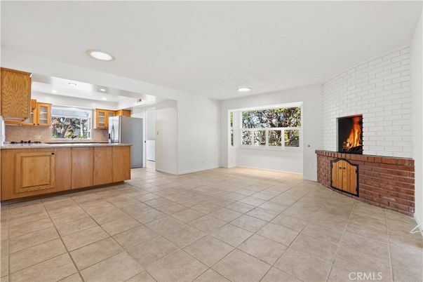 Interior, Kitchen, Recessed Lighting, Stone Walls