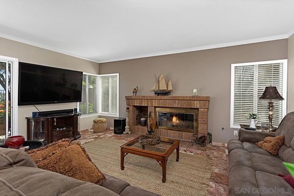 Fireplace, Interior, Living room