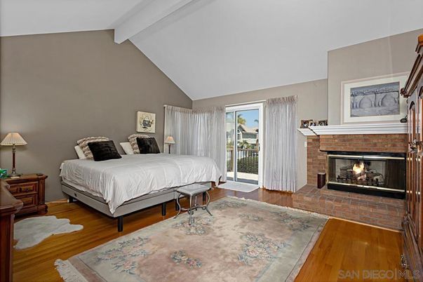Bedroom, Fireplace, Interior, Wood Texture Flooring