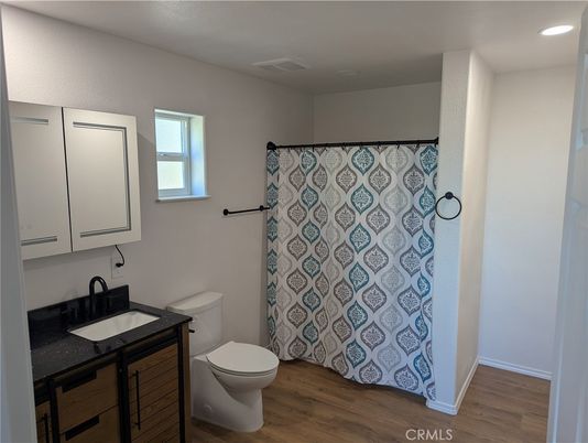 Bathroom, Interior, Recessed Lighting, Wood Texture Flooring