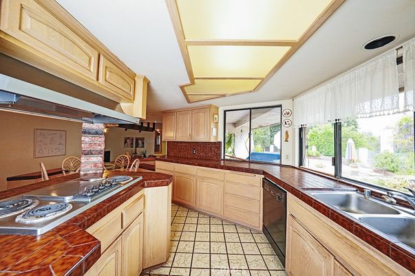 Interior, Kitchen, Tile Countertops