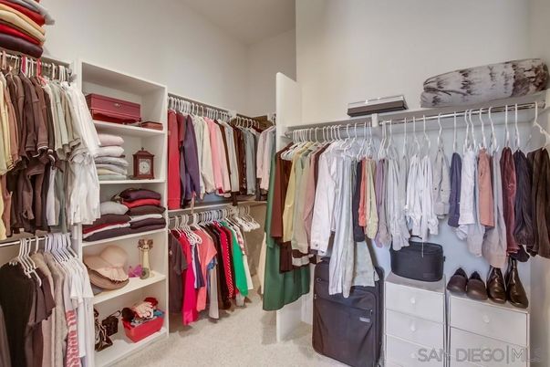 Interior, Walk-in Closets