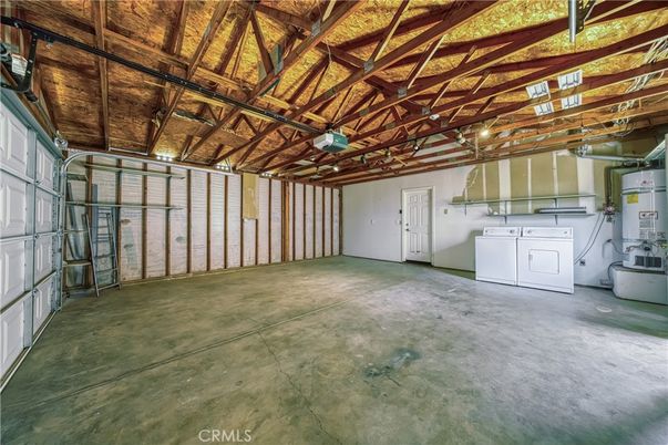 Interior, Washer, Wooden Beams, Wooden Ceilings