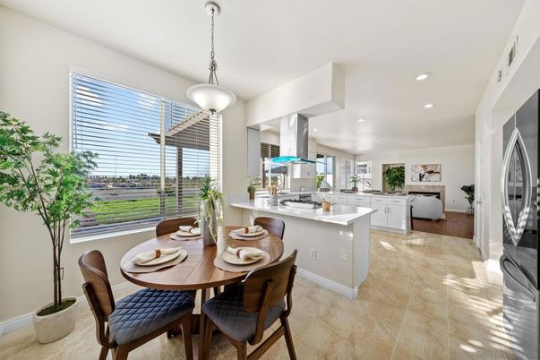 Dining room, Interior, Kitchen, Pendant Lights, Recessed Lighting, Stainless Steel Appliances