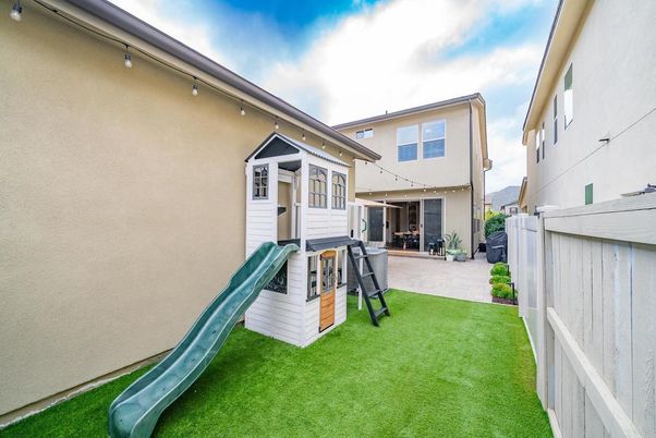 Backyard, Exterior, Playground