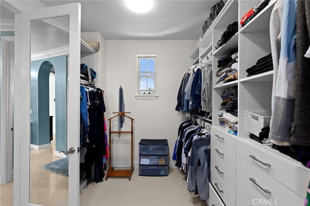 Interior, Walk-in Closets