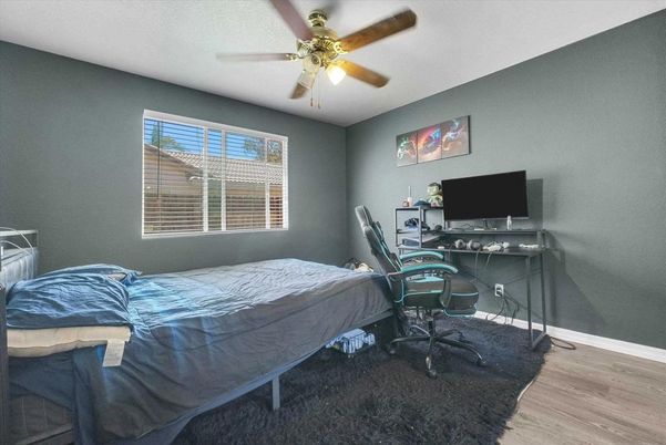 Bedroom, Home Office, Interior, Wood Texture Flooring