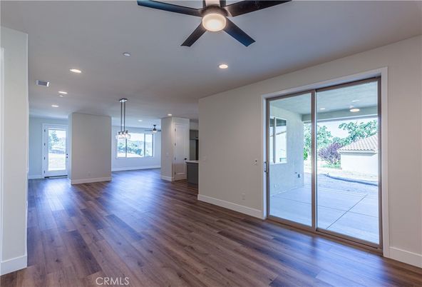 Empty room, Interior, Pendant Lights, Recessed Lighting, Wood Texture Flooring