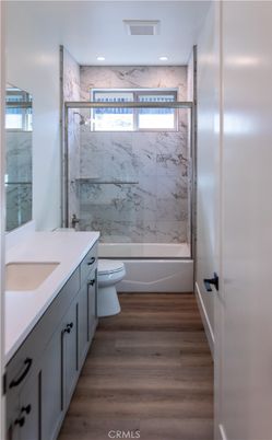Bathroom, Interior, Marble Walls, Recessed Lighting, Wood Texture Flooring