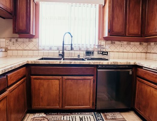 Interior, Kitchen, Tile Countertops