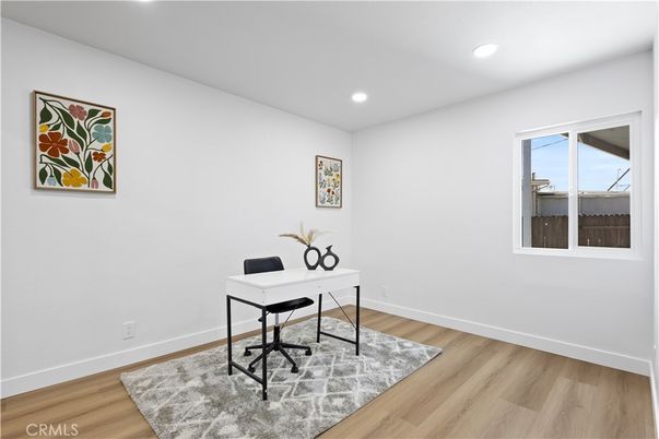 Home Office, Interior, Recessed Lighting, Wood Texture Flooring