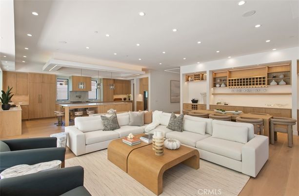 Dining room, Interior, Kitchen, Living room, Pendant Lights, Recessed Lighting, Wood Texture Flooring
