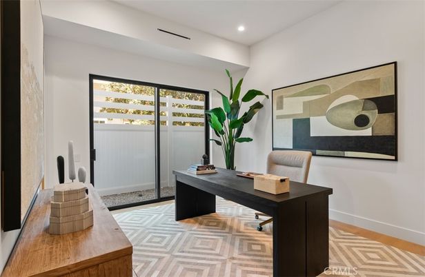 Home Office, Interior, Recessed Lighting, Wood Texture Flooring