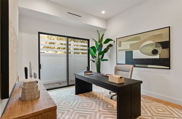 Home Office, Interior, Recessed Lighting, Wood Texture Flooring