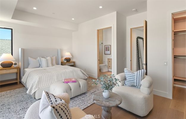 Bathroom, Bedroom, Interior, Recessed Lighting, Wood Texture Flooring