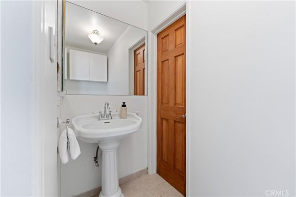 Bathroom, Interior