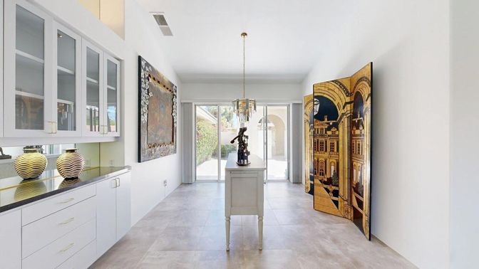 Chandelier, Interior, Pendant Lights