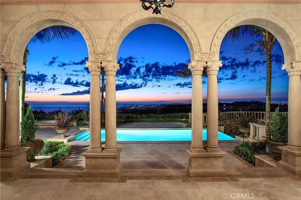 Exterior, Pool, Water