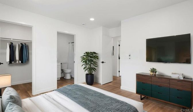 Bathroom, Bedroom, Interior, Recessed Lighting, Wood Texture Flooring