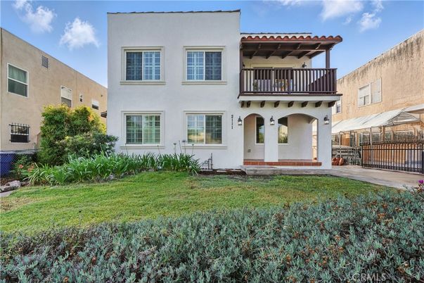 Backyard, Exterior, Facade, Mediterranean