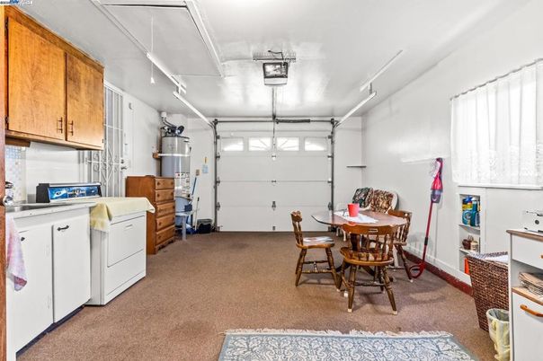 Dining room, Interior, Washer