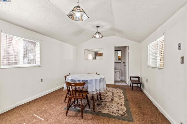 Dining room, Interior, Pendant Lights