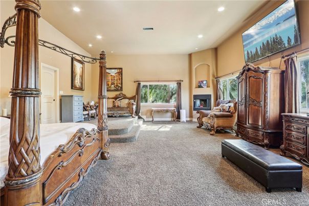 Fireplace, Interior, Recessed Lighting
