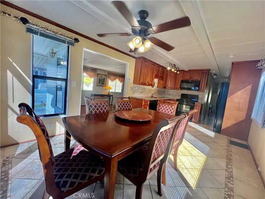 Dining room, Interior, Kitchen, Stainless Steel Appliances