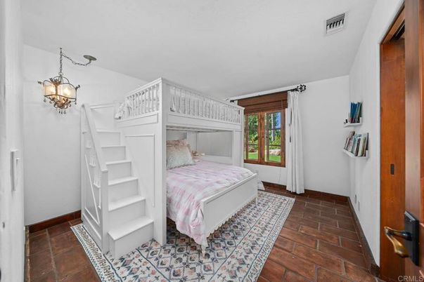 Bedroom, Interior, Pendant Lights
