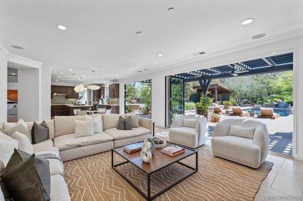 Interior, Kitchen, Living room, Pendant Lights, Recessed Lighting