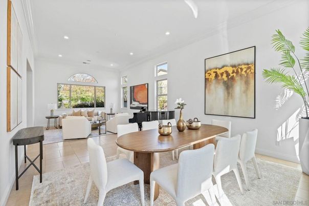 Dining room, Interior, Living room, Piano, Recessed Lighting