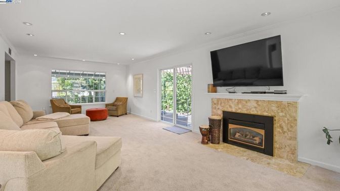 Fireplace, Interior, Living room, Recessed Lighting