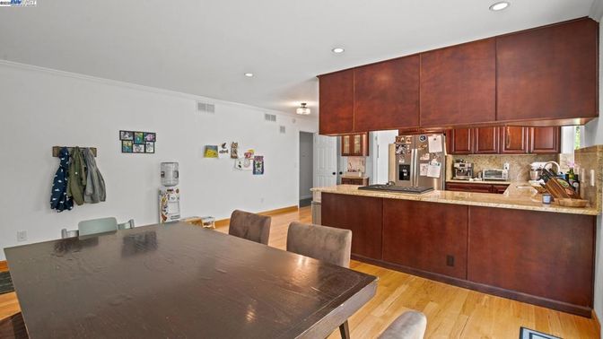 Dining room, Interior, Kitchen, Recessed Lighting, Wood Texture Flooring