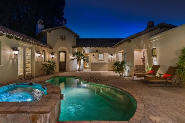 Exterior, Pool